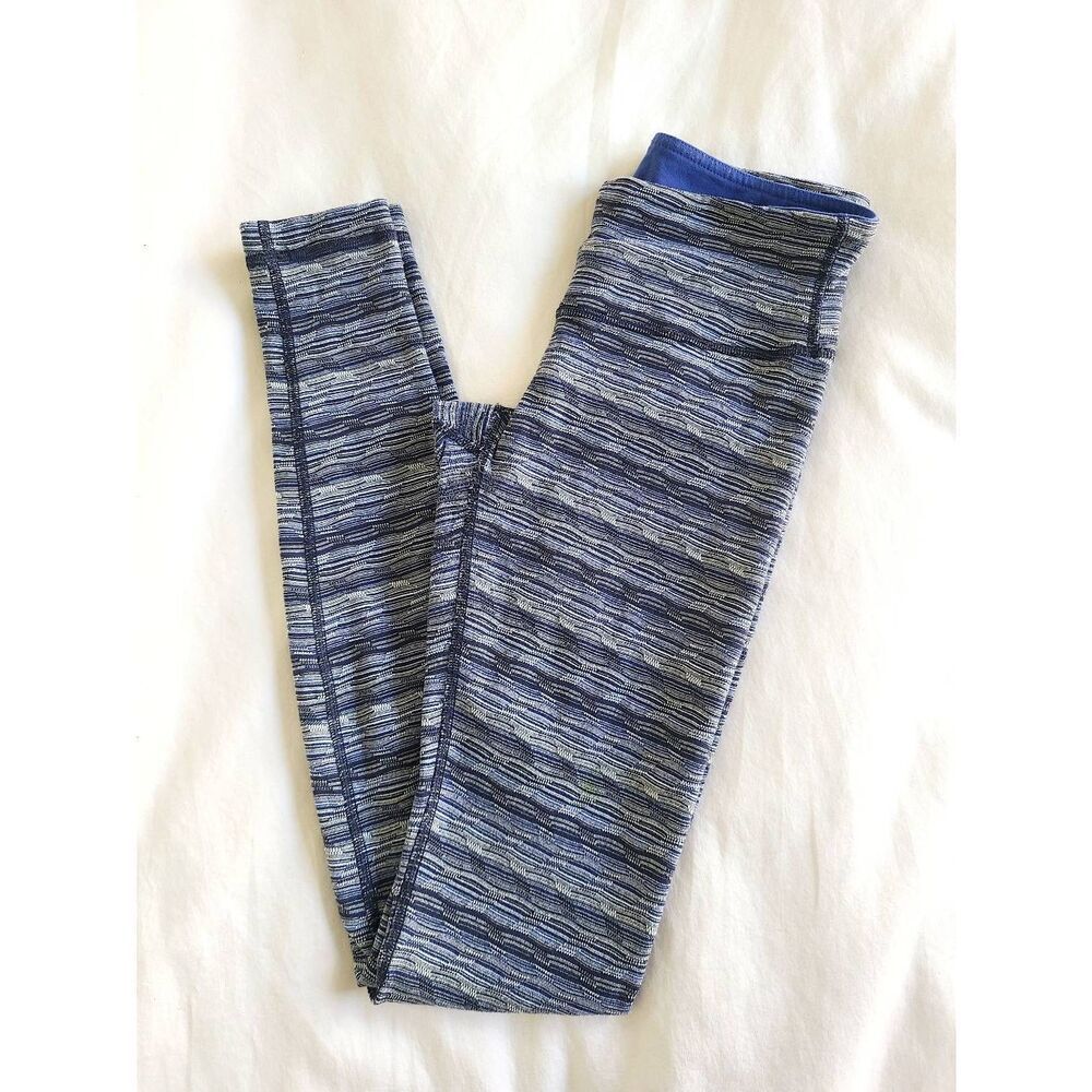 Lululemon‎ Activewear Leggings Women's Size 4 Space Dye Twist Sapphire Blue